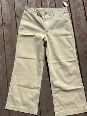 GAP High Rise Stride Ankle Pants in Butter Yellow